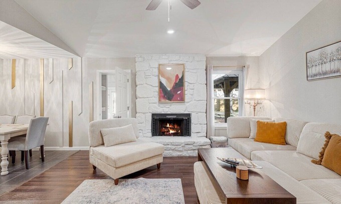 Broken Arrow House | Broken Arrow Luxury: New Remodel