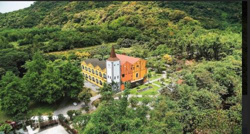 Yuanshan House | Brookburg