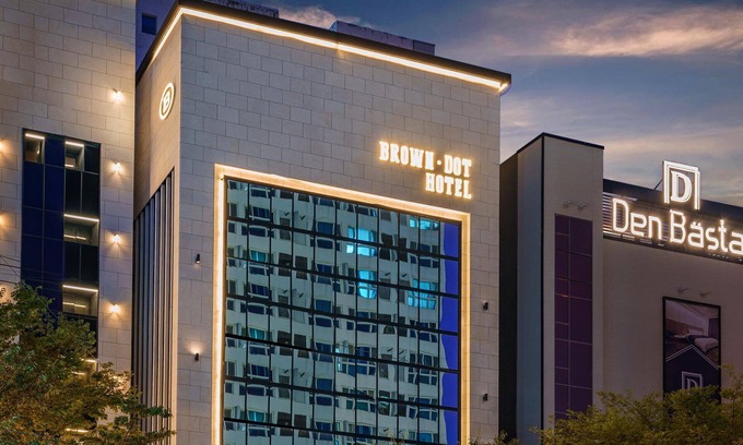 Buk-gu Hotel | Brown Dot Busan Hwamyeong