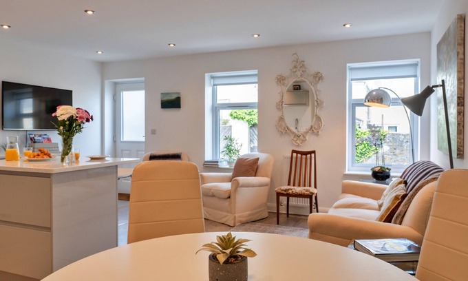 Saltash House | Brunels Reach