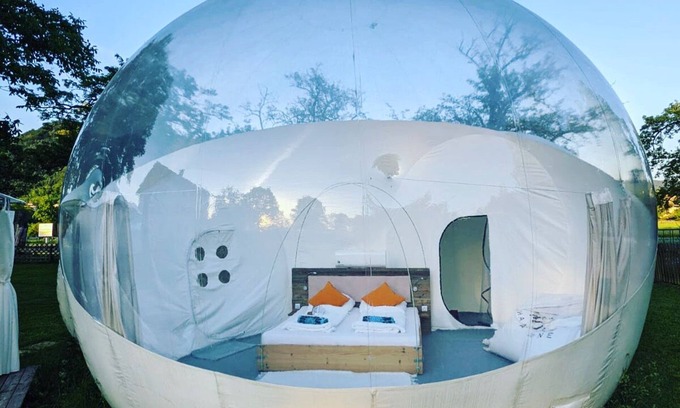 Steinbach am Attersee Cabin | Bubble Tent Hotel