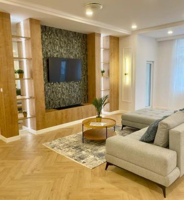 Vizivaros Apartment | Buda Suite I HillCharm