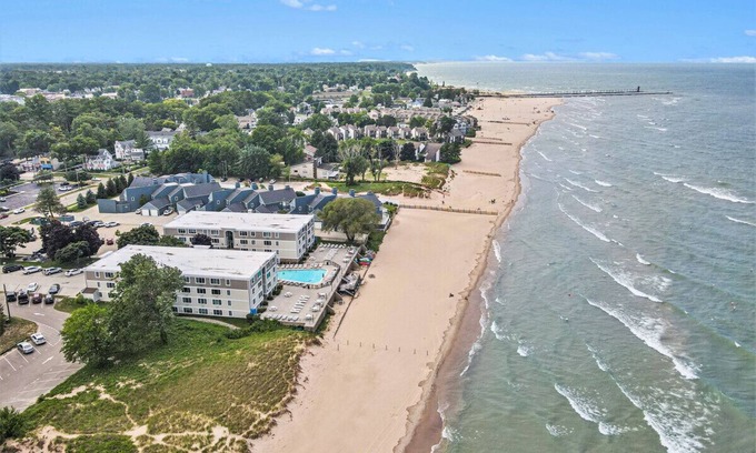 South Haven Condo | Buddy and Holly's Beachfront Condo
