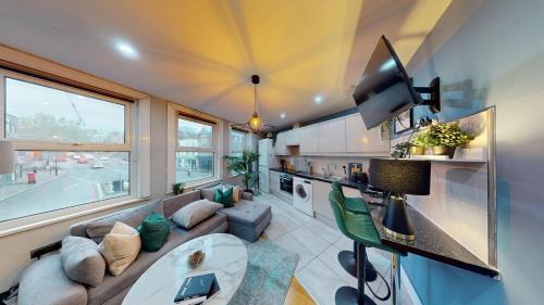 Greenwich West Apartment | Budget Friendly One Bed Flat in Greenwich