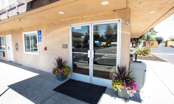 Rohnert Park Hotel | Budget Inn