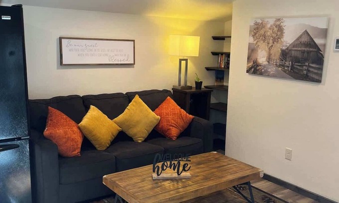 Keystone House | Bullion Street Hideaway.