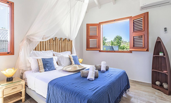 Capesterre-de-Marie-Galante House | Bungalow Damien with jacuzzi and spacious areas. Perfect for 2 guests.