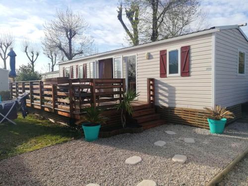 Vias House | Bungalow confortable à Vias avec piscine partagée