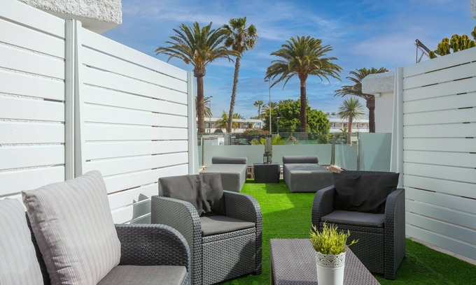 Playa del Ingles Apartment | Bungalows Doña Rosa