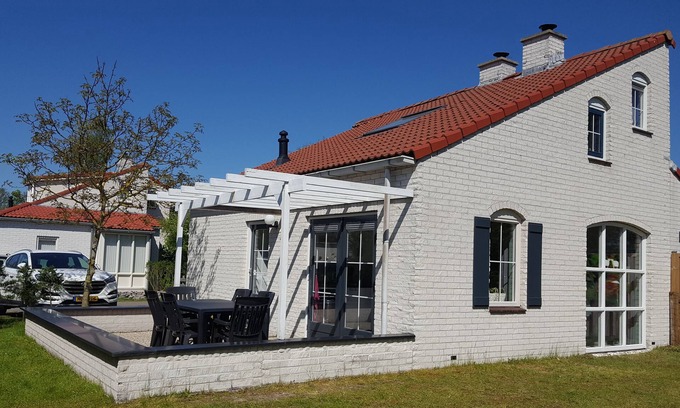 De Cocksdorp House | Bungalow for 6 persons with 2 bathrooms, free internet, near dunes and beach