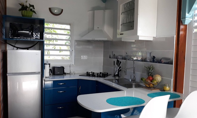 Anse-Bertrand House | Bungalow for rent GP-Anse Bertrand 2/3 P "Surettes Flowers"