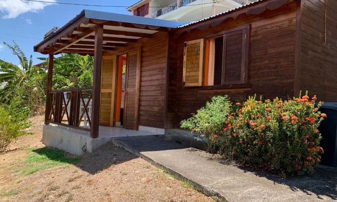 Bouillante House | Bungalow les Cerisiers