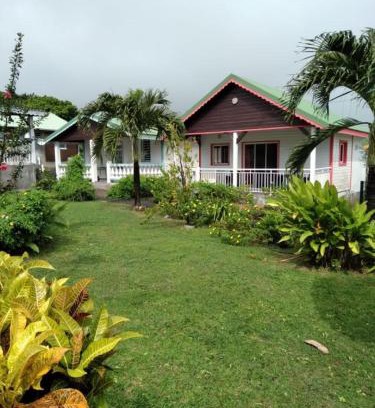 Capesterre-Belle-Eau Apartment | Bungalow ROUGE GITES PASSION