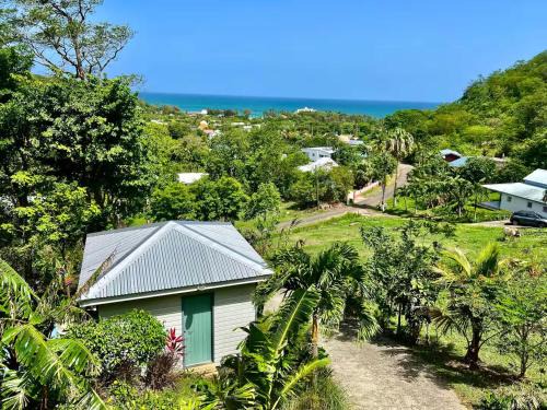 Bas Vent Cabin | Bungalow vue mer - Deshaies