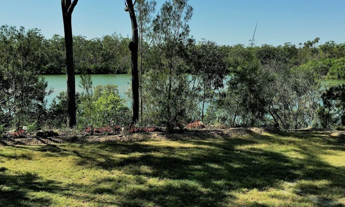 Pacific Haven Cabin | Burrum Riverside Cottage