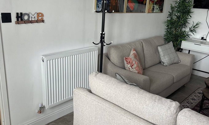 Burton on Trent Apartment | Burton Urban Apartment is offering City view in heart of burton town centre