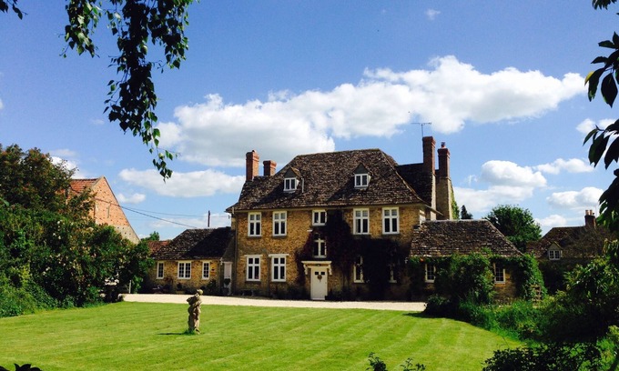 Buscot House | Buscot Manor