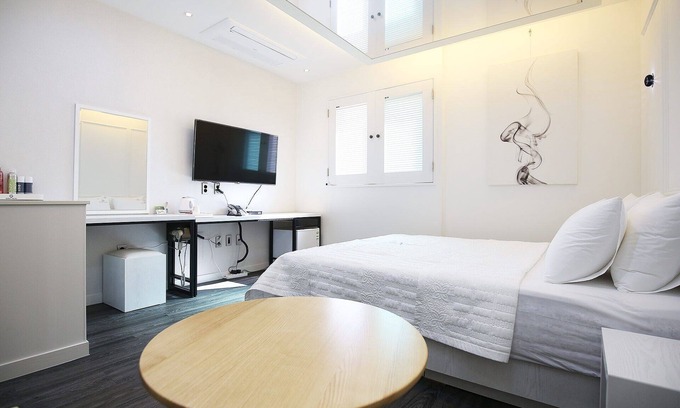 Buyeo Hotel | Buyeo Self Check-in Motel Golf