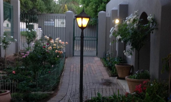 Greater Johannesburg Metropolitan Area Bed & Breakfast | By Appointment Suites