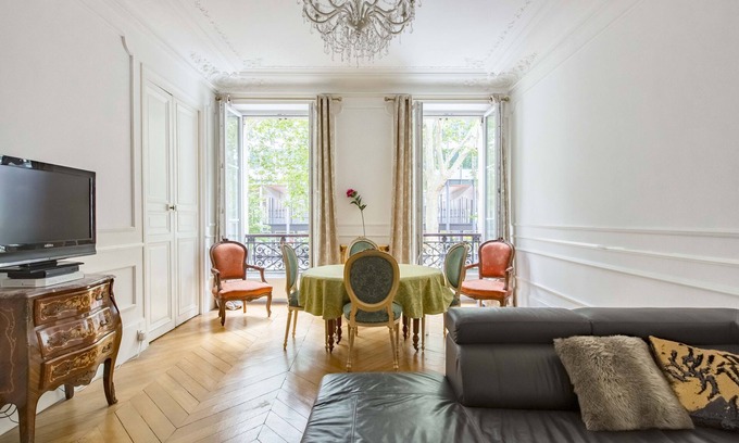 Saint-Victor Apartment | By Boulevard Saint Germain, by Veeve