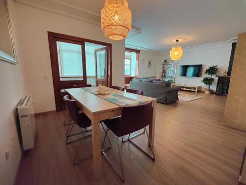 Fazouro Apartment | Céntrico, 100 metros de la playa, reformado,163 m2