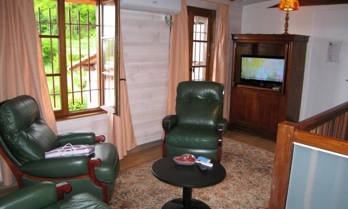 Aubeterre-sur-Dronne Apartment | "Côté plage"