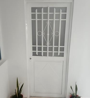 Chiquinquira Apartment | C Apartaestudio central amoblado con cocina y baño