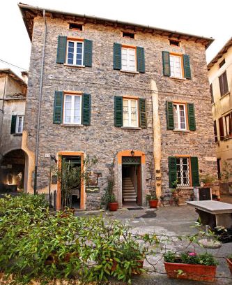 Perledo Bed & Breakfast | C'era una Volta