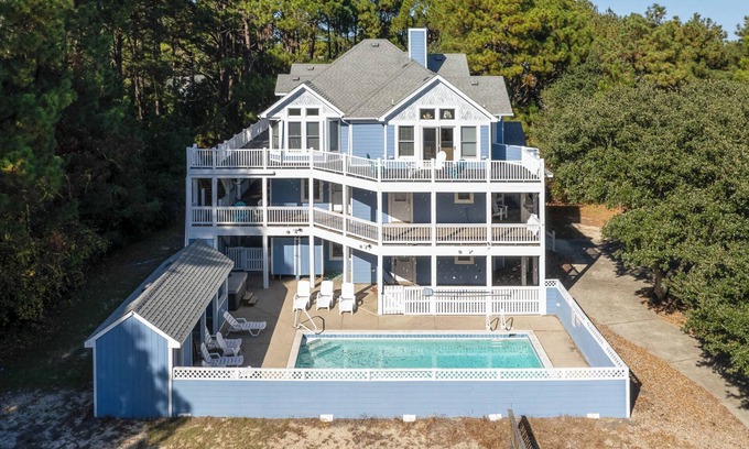 Corolla Village House | C5124 Angel's Retreat 18. Pool, Cabana, Elevator, Pets, Rec Room, Open YR!