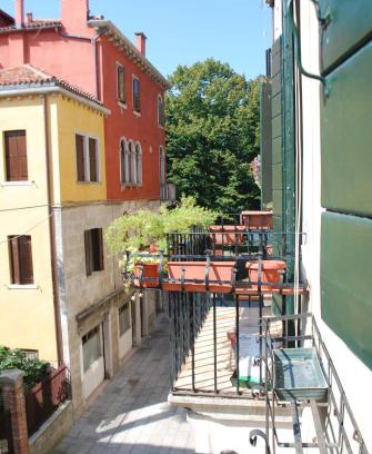 Castello Apartment | Ca' Cino