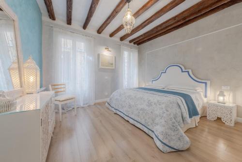 Cannaregio Apartment | Ca' del Manin d'oro (2min walking from Gran Canal)