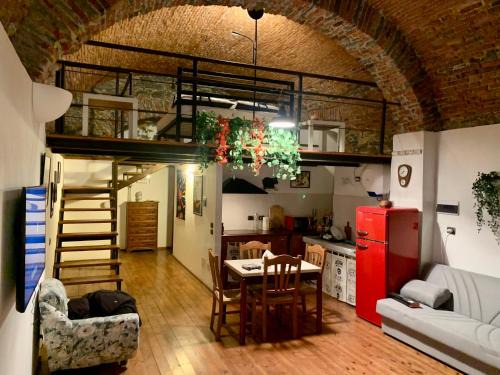 Calice Ligure Apartment | Ca' du Ventu - Cozy house with mezzanine & little garage