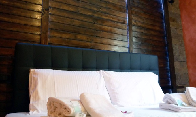 Dubino Bed & Breakfast | Cà ElsA Bed and breakfast