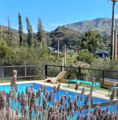 Potrero de los Funes Cabin | Cabañas del Fuego