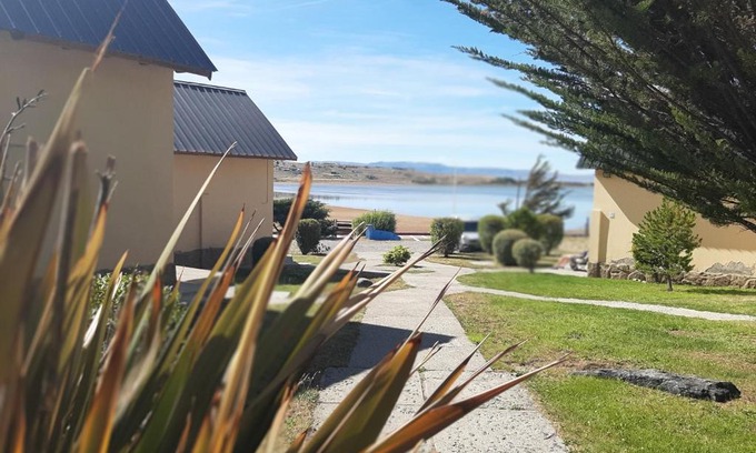 Macrozona Bahia Redonda y Primeros Faldeos Apartment | Cabañas Huenco