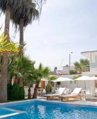 Trujillo Hotel | Caballito de Totora