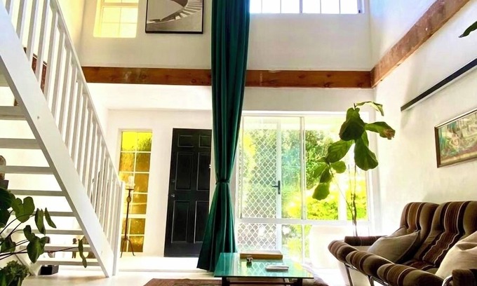 Copacabana Apartment | Cabana 88 - designer loft by the beach with infrared sauna