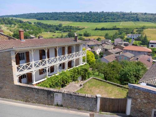 Berze-la-Ville House | Cabana & La Galerie Mâconnaise
