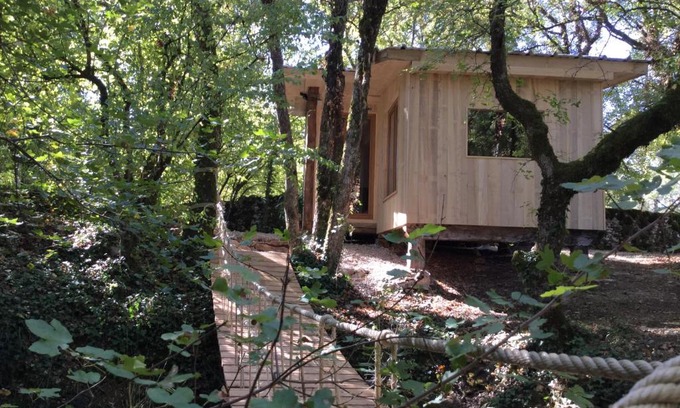 Livernon Cabin | cabane lodge avec spa privatif