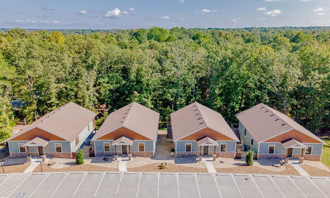 Bella Vista House | Cabin 10 @ Trails Edge