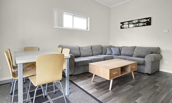 Lake Conjola House | Cabin 60 - Lake Conjola