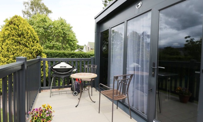 Glenisla Cottage | Cabin at the Tavern