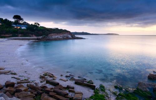 Maenporth Other | Cabin by Beach & Nature Reserve Mon & Fri Check in Days Swanpool Falmouth Cornwall