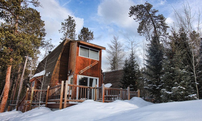 Historic District Cabin | Cabin in Breckenridge - Walk to Main Street & Peak 9 Lifts