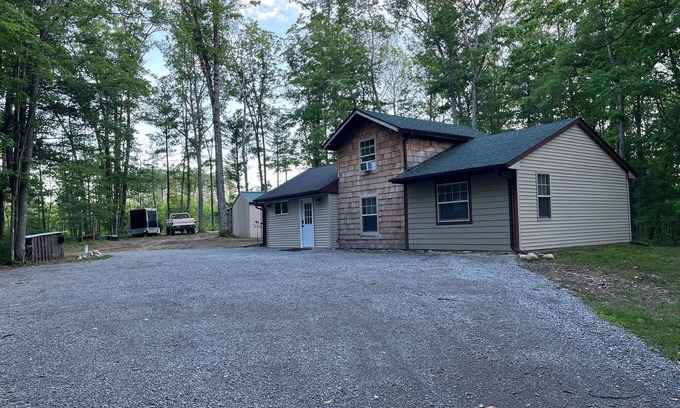 Crawford County Cabin | CABIN IN THE WOODS, 10 acres, Sleeps 8. Close to ORV trails and Forest Dunes.