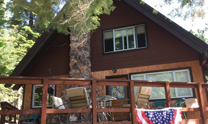 Tahoma Cabin | Cabin includes HOA Walk/shuttle to private beach, bar, restaurant, pool & tennis