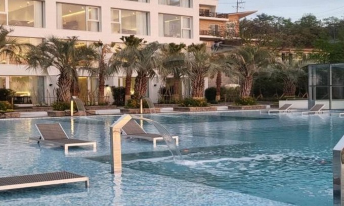 Dolsan-eup Hotel | Calacatta Hotel & Resort