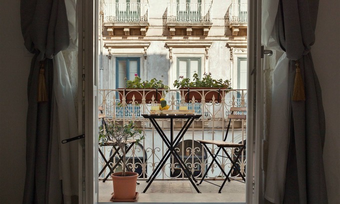 Santa Lucia Bed & Breakfast | Calafatari B&B
