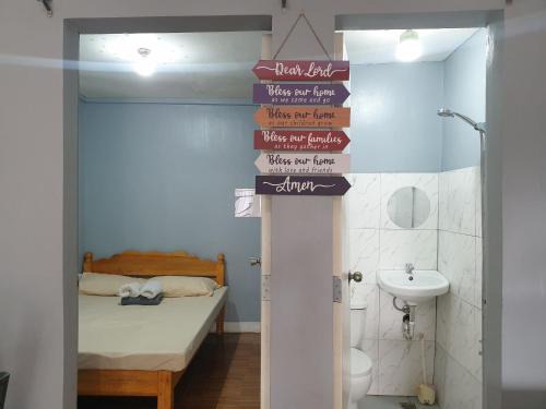 Calapan Apartment | Caleb-Spacious Pad 1BRH Free WIFI