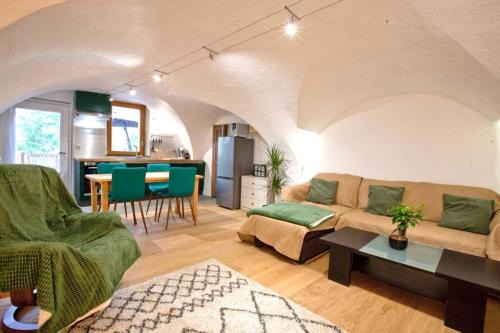 Puy-Saint-Andre Apartment | * CALME ET COZY *WIFI*VUE IMPRENABLE*